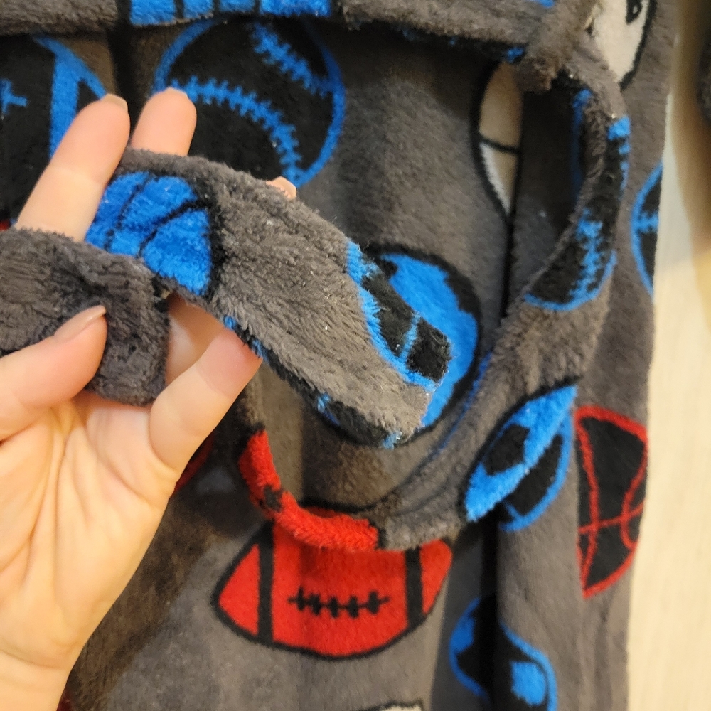 Boys Cherokee Robe size XS - Picture 8 of 8